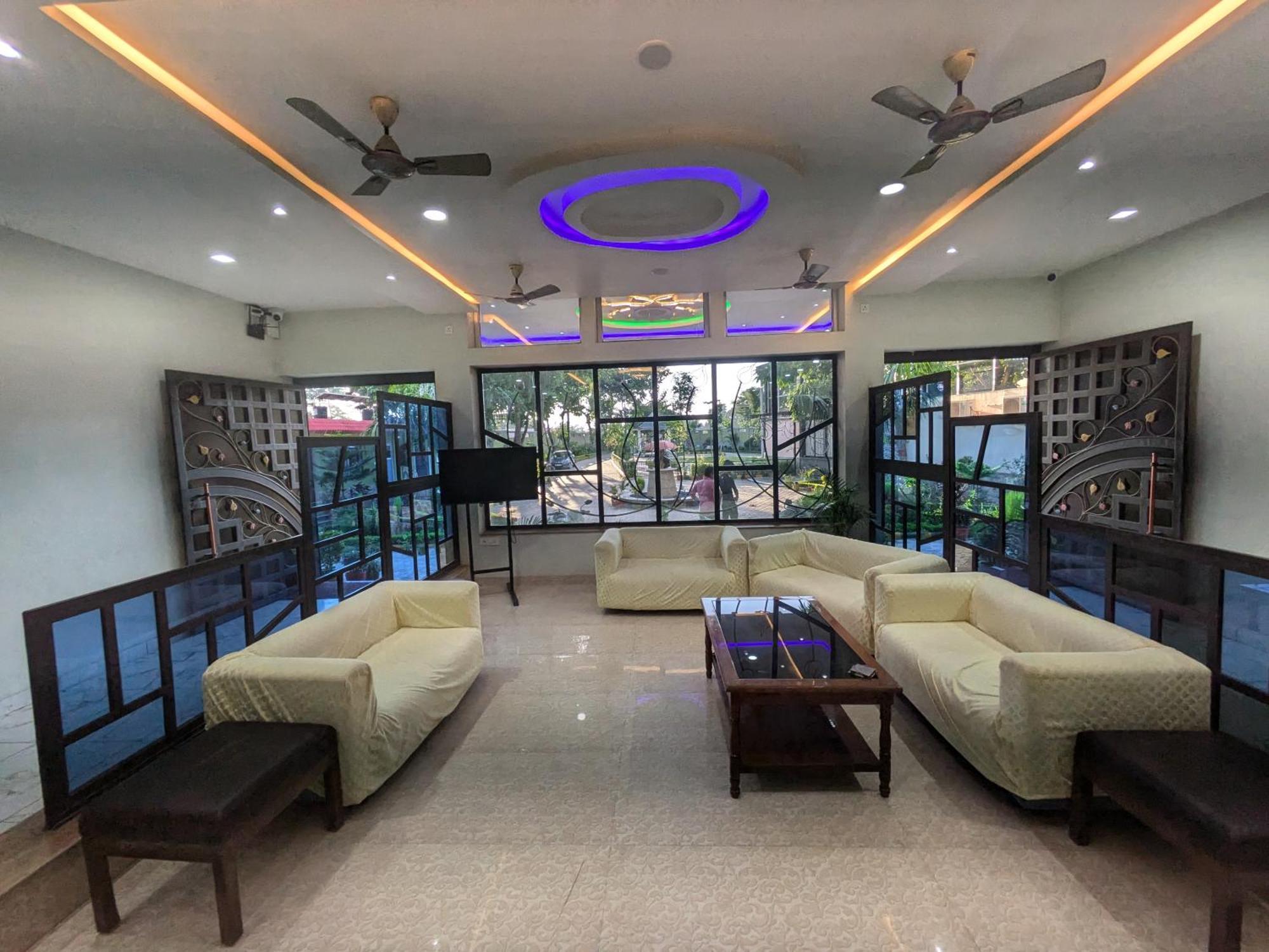 Kishori Vatika Hotel Ramnagar  ภายนอก รูปภาพ